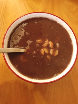 The Lotus Seed Lily Red Bean Paste is Ten Times More Delicious Than The Outside Syrup recipe