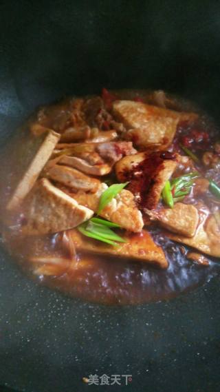 Sauce-flavored Old Tofu Fried Pork recipe