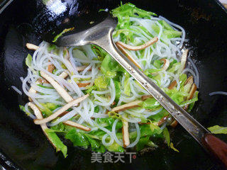 Stir-fried Bee Hoon with Beef Cabbage recipe