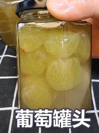Canned Grapes