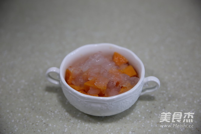 Stewed Hashima with Papaya Milk recipe