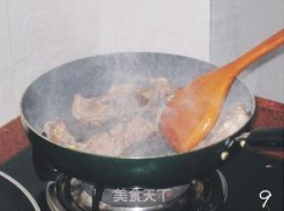 Braised Pork Ribs with Chestnuts recipe