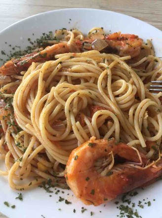 Tomato-based Shrimp Spaghetti