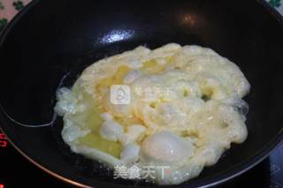 Scrambled Eggs with Fermented Fermented Cabbage recipe