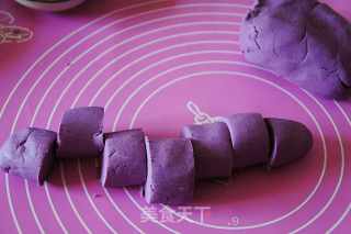 #trust之美#purple Potato Bean Paste Cake recipe