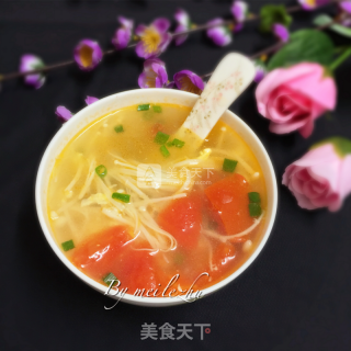 Tomato Enoki Mushroom Egg Soup recipe