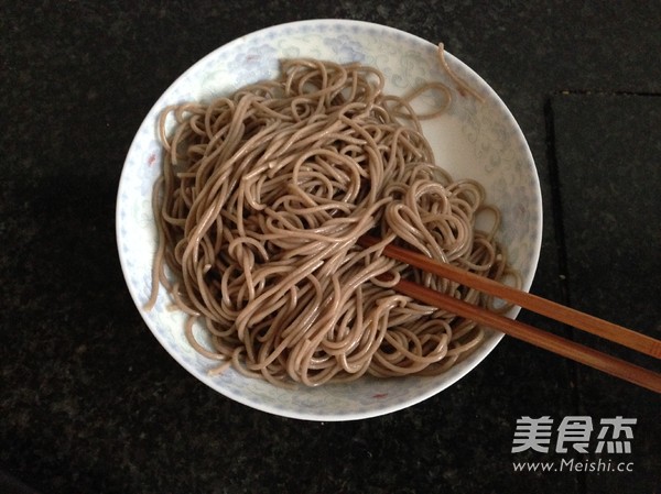 Buckwheat Hot Dry Noodles recipe