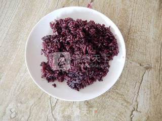 Wing-wrapped Rice with Ink recipe