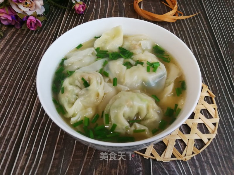 Fresh Meat and Cowpea Wonton recipe