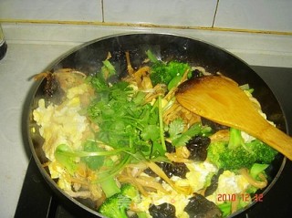 Colorful Mushu Meat recipe