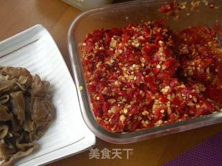 Chopped Pepper and Large Intestine recipe