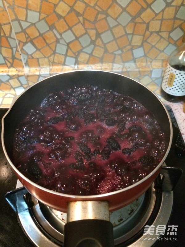 Homemade Mulberry Jam recipe