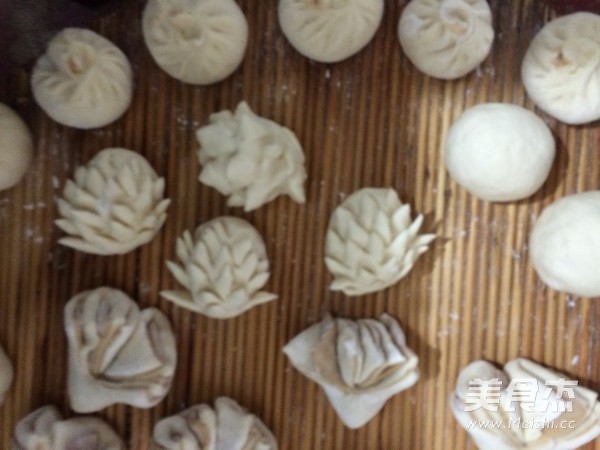 Fancy Steamed Buns, Small Buns recipe