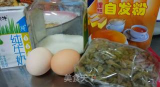 Delicious Custard Steamed Cake recipe