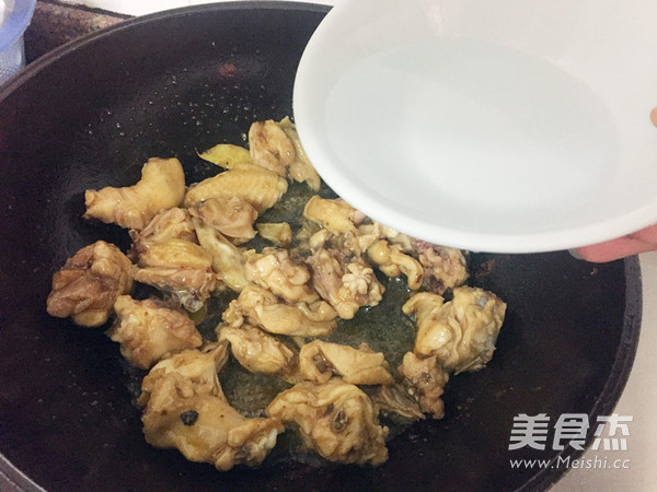 Braised Chicken with Hairy Crabs recipe