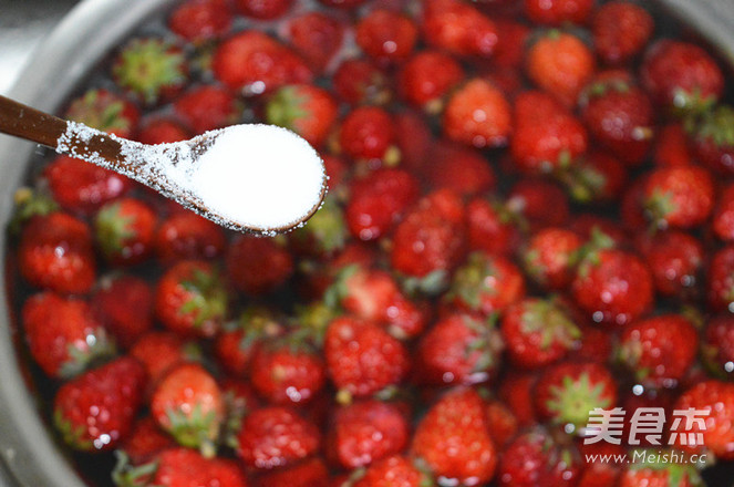 Rice Cooker Version of Strawberry Jam recipe