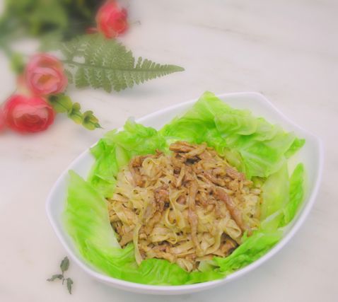 Vegetable Noodles with Shredded Pork recipe