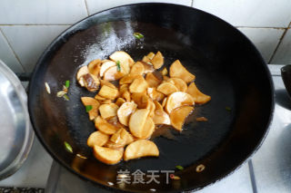 Braised King Pleurotus with Sauce recipe