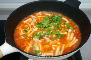 Tomato and Mushroom Meat Soup recipe