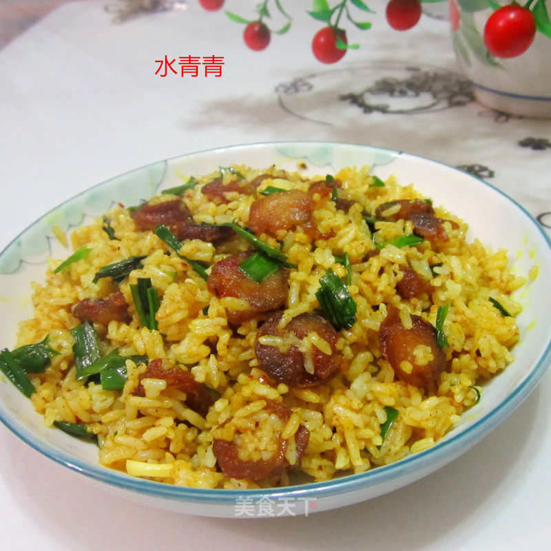 Oil Curry Sausage Garlic Fried Rice recipe