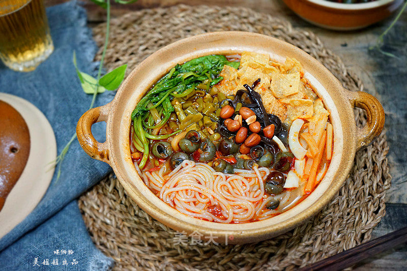 Snails Noodles recipe