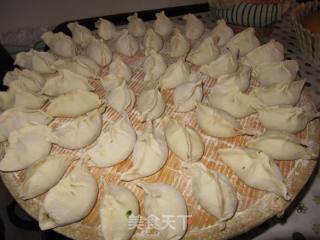 Big Clams, Cabbage and Mushroom Dumplings recipe