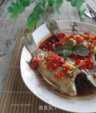 Steamed Sunfish with Chopped Pepper recipe