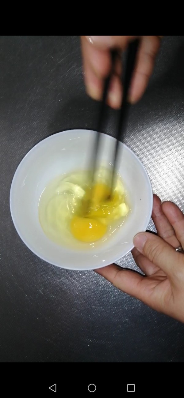 Scrambled Eggs with Dandelion recipe