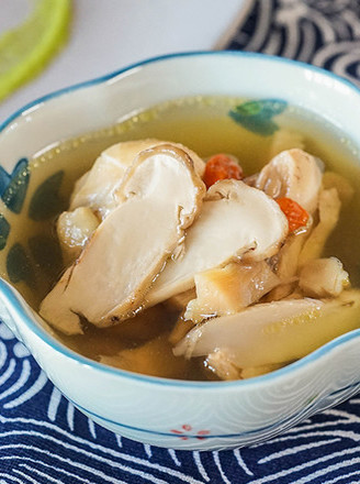 Fresh Matsutake Chicken Soup
