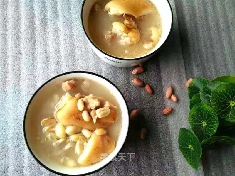 Stewed Trotters Soup recipe