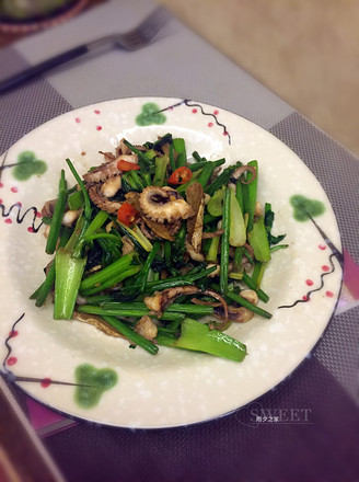 Fried Squid with Celery recipe