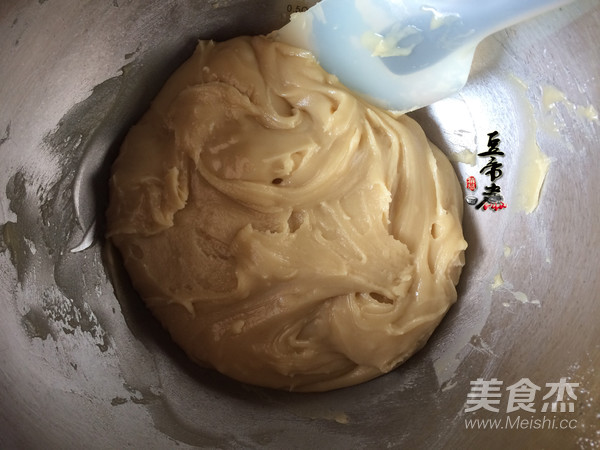 Cantonese-style Brown Sugar Jujube Paste and Bean Paste Mooncakes recipe