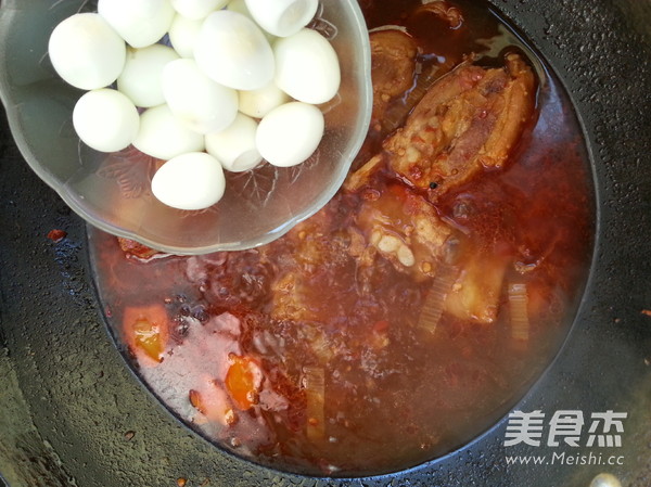 Braised Pork Ribs with Quail Eggs recipe