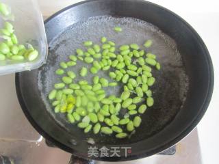 Chopped Pepper and Edamame with Lotus Root recipe