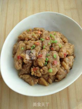 Steamed Bowl with Small Crispy Pork recipe