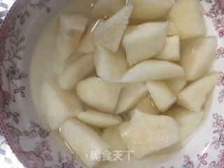 Lycium Barbarum and Pear Soup recipe