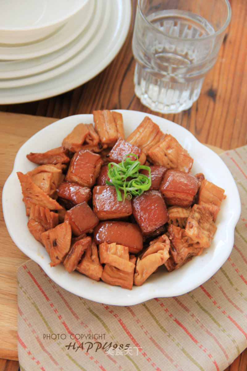Make A Pot of Braised Pork with Dried Bamboo Shoots recipe