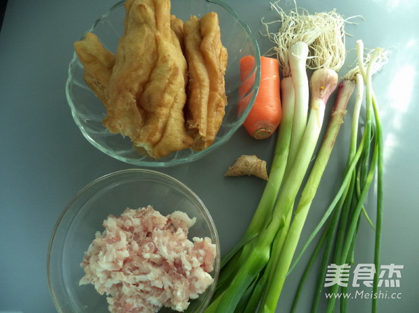 Fried Fried Dough Stick with Garlic Sprouts recipe