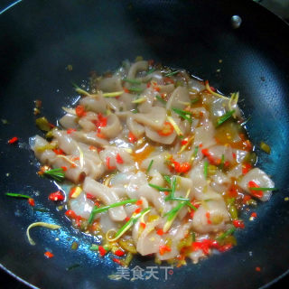 Sour and Spicy Konjac recipe