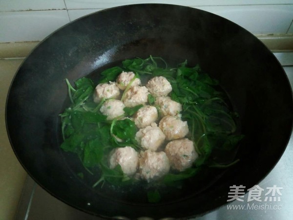 Chinese Cabbage and Shrimp Paste Tofu Meatball Soup recipe