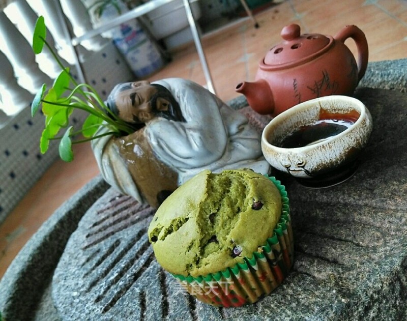 Matcha Red Bean Muffin Cake (12 Pieces) recipe