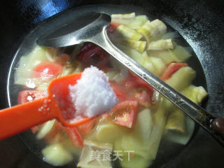 Tomato Lamb's Tail, Bamboo Shoot and Potato Soup recipe