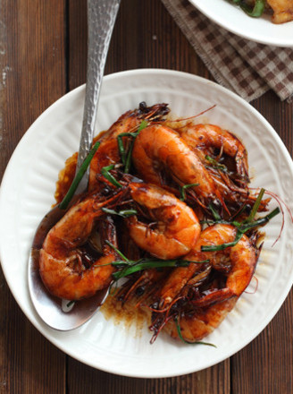 Shrimp with Scallions and Red Sauce