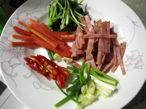 #中卓炸酱面# Instant Noodles with Seasonal Vegetables recipe