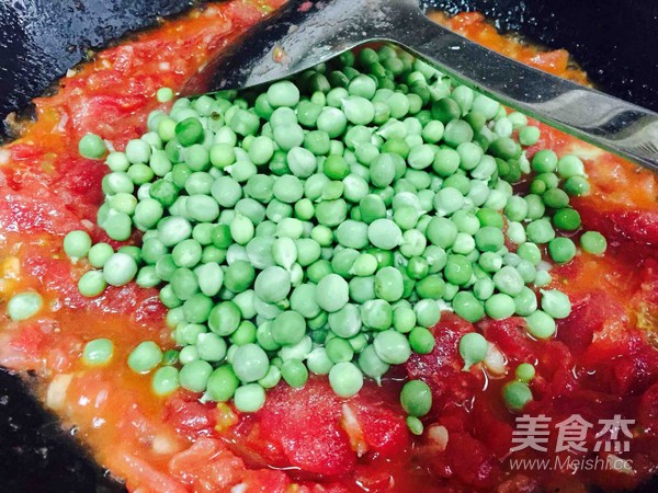 Marinated Noodles with Tomatoes recipe