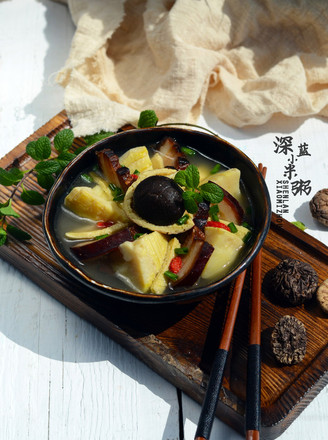 Bamboo Shoots and Bacon Umami Soup recipe