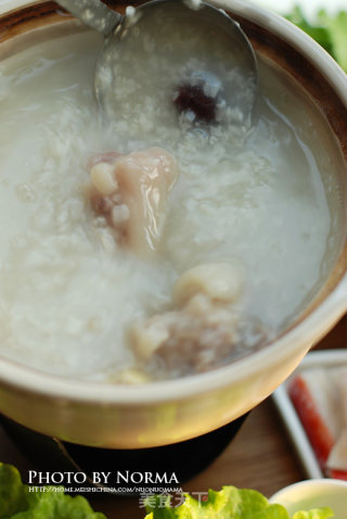 Pork Trotters and Soybean Porridge Hot Pot recipe