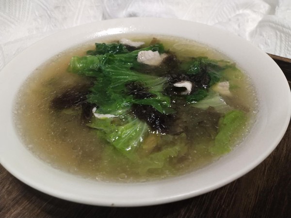 Lettuce and Seaweed Pork Soup recipe