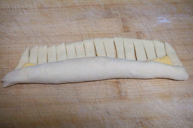 Creamy Cheese Roll recipe