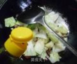 Stir-fried Cabbage with Peanuts recipe